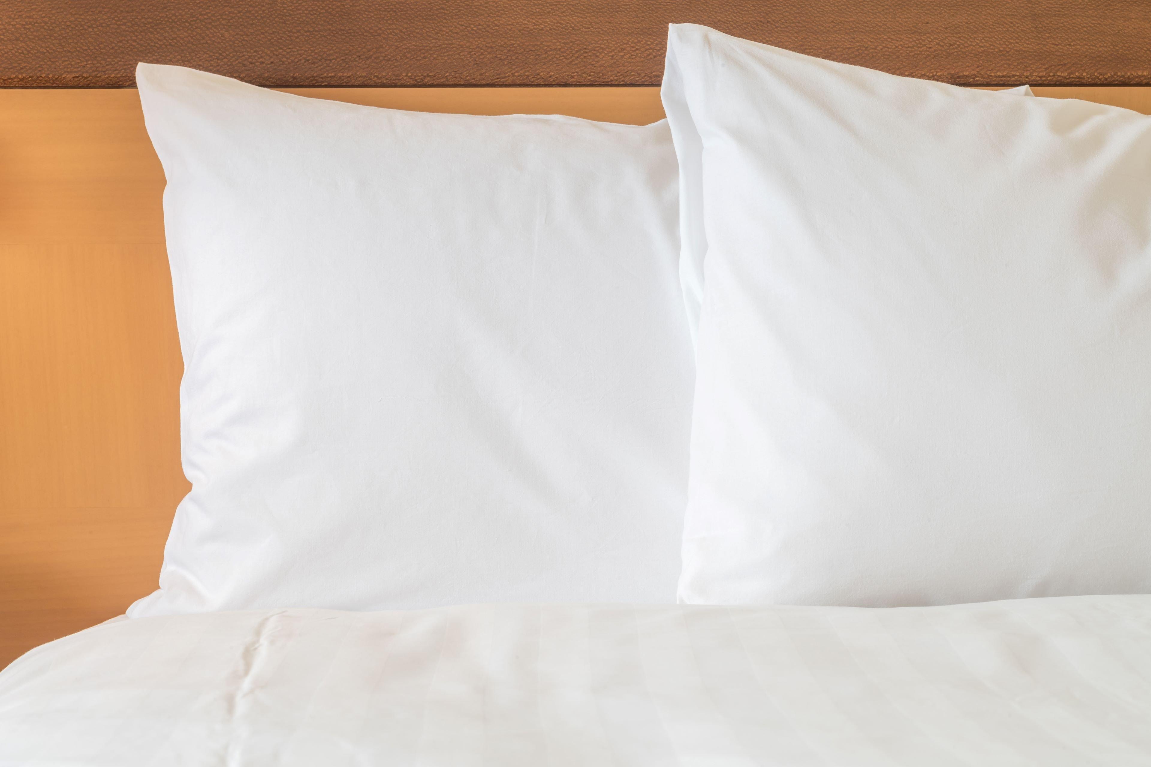 Express & Tremblant By Ihg
